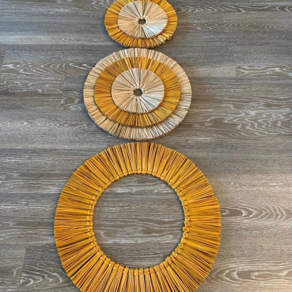 Wall Decor Set - Picture 3 of 4